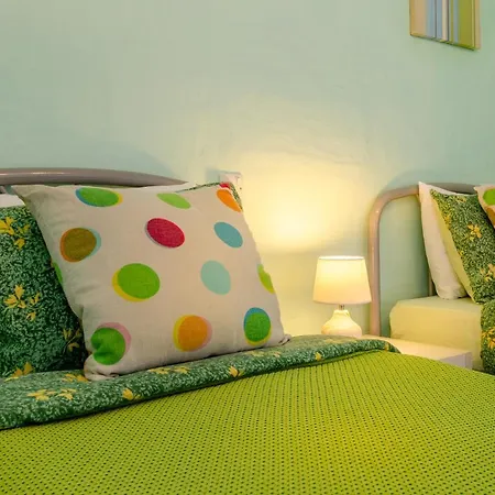 Bed & Breakfast Mizzi 87 2*