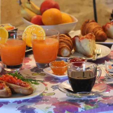Mizzi 87 Couette-café 2*
